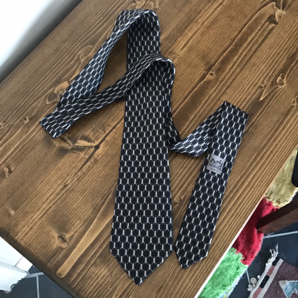 Hermes tie